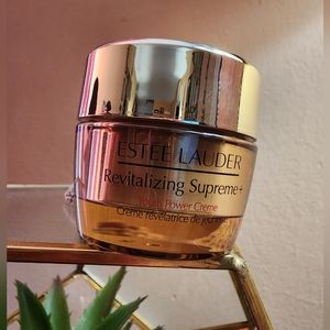 Estee Lauder Revitalizing Supreme+ Youth Power Creme .5 oz/ 15ML